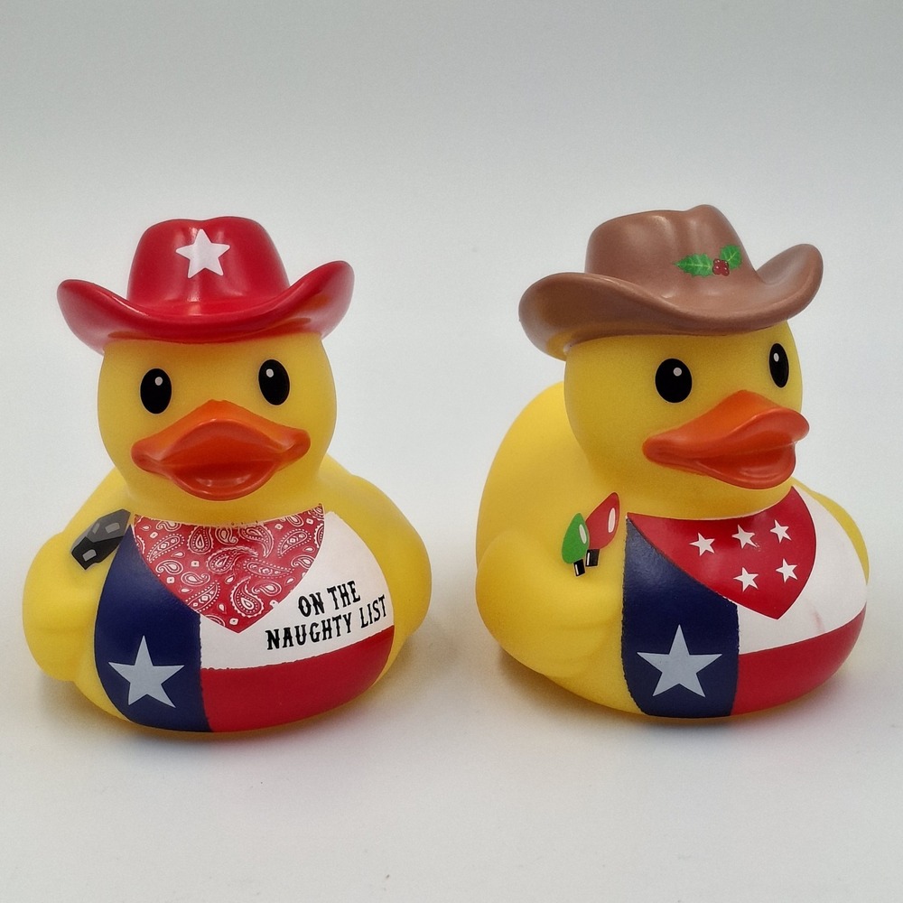 Lot of 2 Texas Cowboy Christmas Rubber Ducks Lone Star‎ State Bandana Jeep Duck